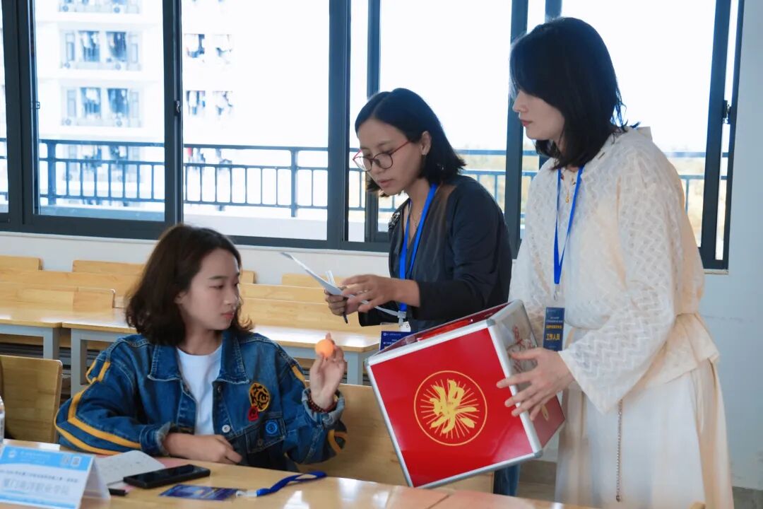 21c4444f5d9677b5ffe7e80f134198be.jpg 21c4444f5d9677b5ffe7e80f134198be.jpg