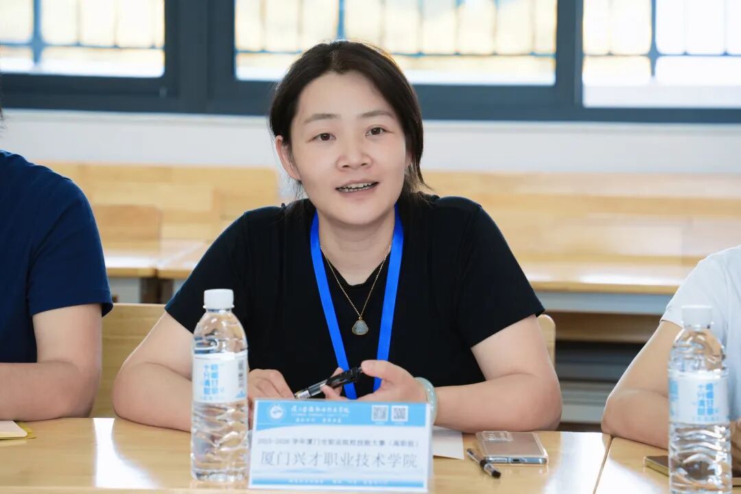 c9a663e6f2d145beb798cb6366057b93.jpg c9a663e6f2d145beb798cb6366057b93.jpg