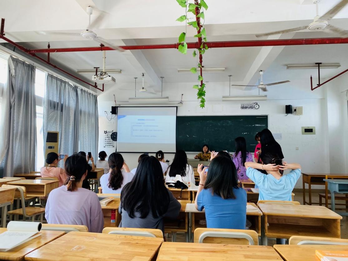 C:\Users\ADMINI~1\AppData\Local\Temp\WeChat Files\0e3c1e6c8d6cf3568eb5fd6ed81d04c.jpg